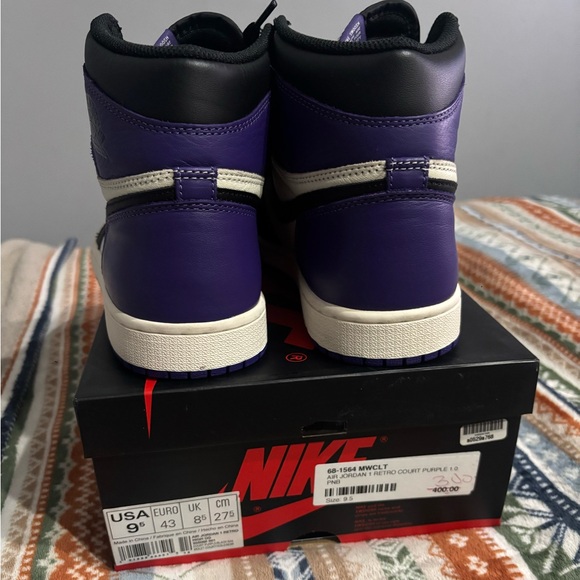 Air Jordan 1 high court purple size 9.5
